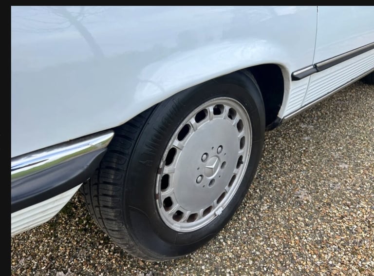 1988 Mercedes-Benz S Class 300 SL 2dr Auto CONVERTIBLE Petrol Automatic