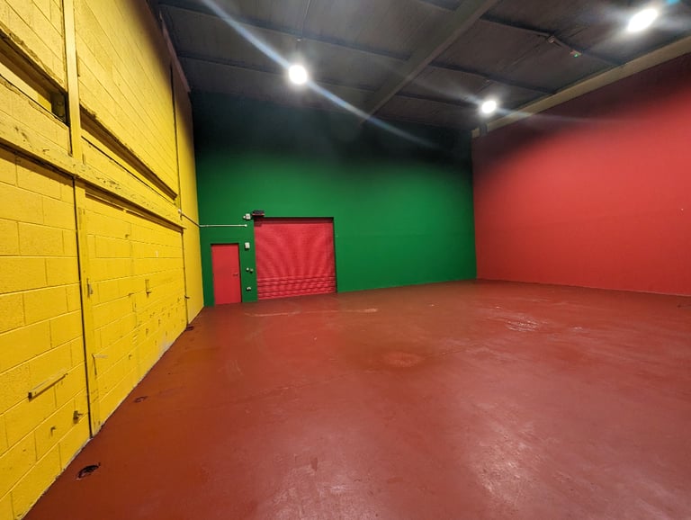 image for 1,391 sq. ft. Industrial Space in Bessemer Court, Derwent Howe—Just £150/Week, No Deposit!