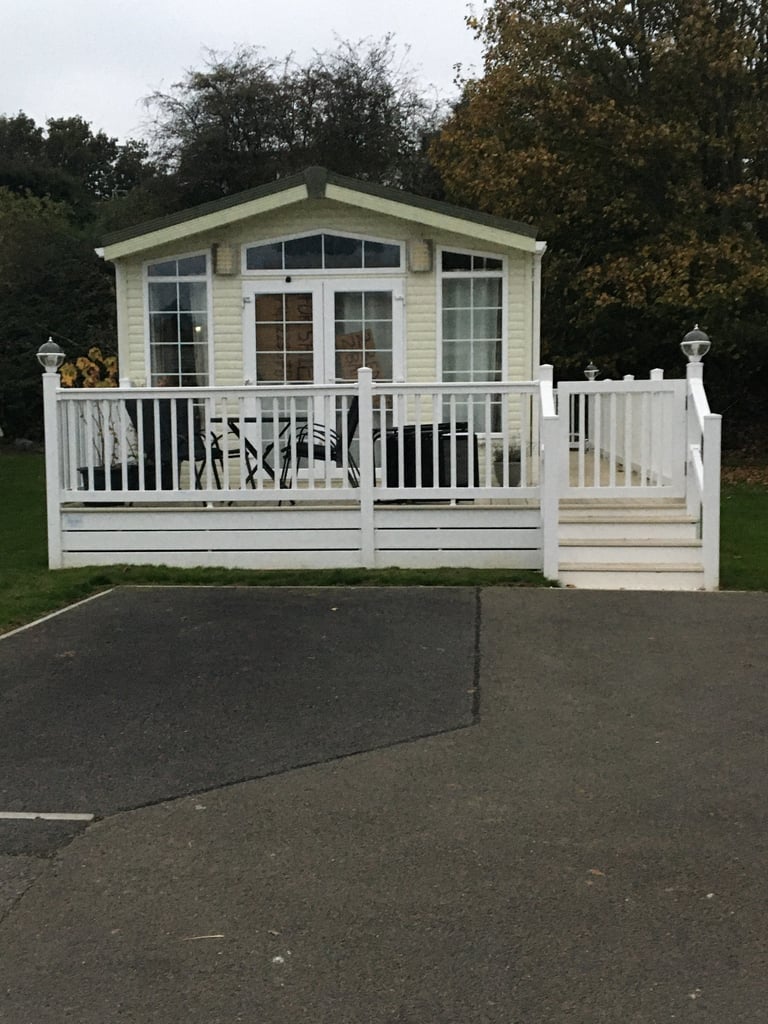 2 Bedroom 2 Bathroom Serena Pemberton Villa