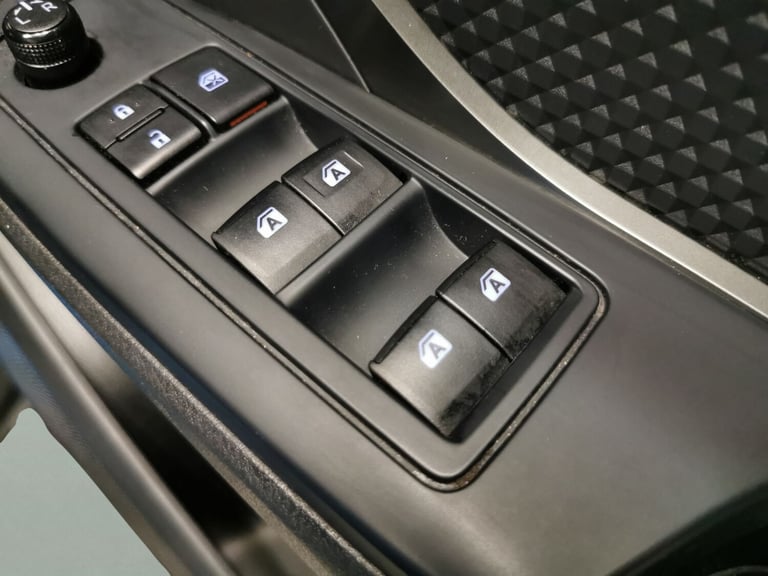2019 Toyota C-HR 1.8 Hybrid Icon 5dr CVT HATCHBACK PETROL/ELECTRIC Automatic