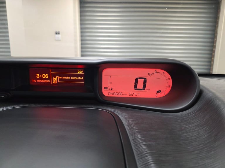 CITROEN C3 PICASSO 1.6 BlueHDi Platinum Grey Manual WARRANTY 12 MONTHS MOT