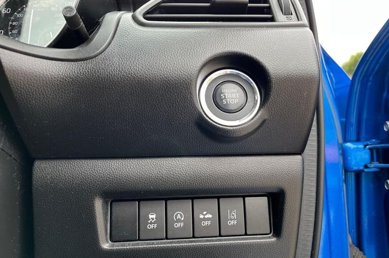 2020 Suzuki Swift 1.2 Dualjet 83 12V Hybrid SZ5 5dr- Parking Camera Manual Hatchback Petrol Manual