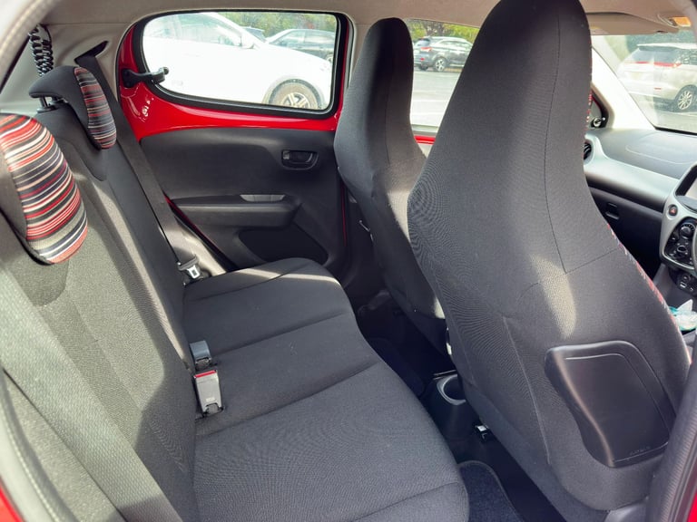 Citroen, C1, Hatchback, 2016, Manual, 1199 (cc), 5 doors