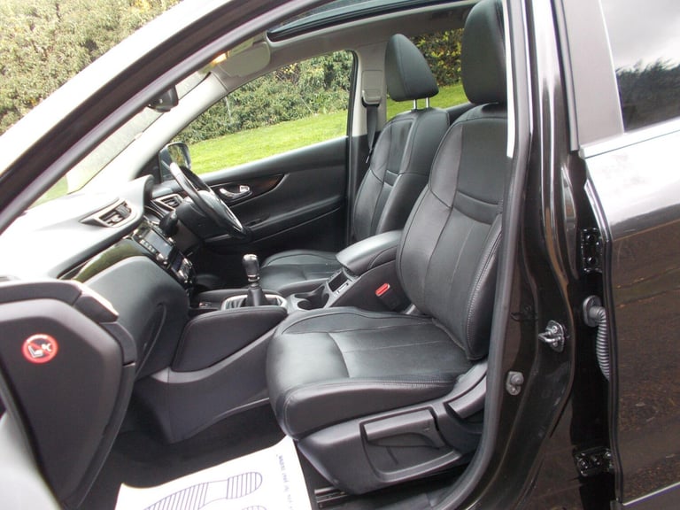 2017 Nissan Qashqai 1.5 dCi Tekna 2WD Euro 6 (s/s) 5dr HATCHBACK Diesel Manual