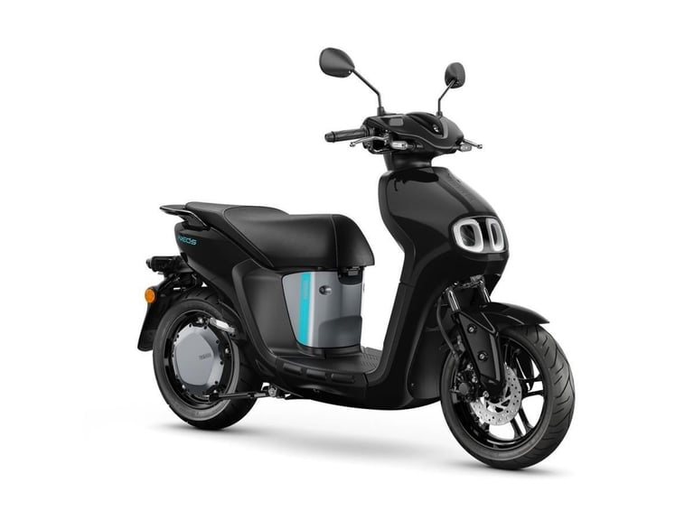 YAMAHA NEOS, 23 REG 0 MILES AUTOMATIC ELECTRIC SCOOTER 50cc MOPED...