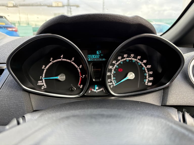 2017 Ford Fiesta 1.0T EcoBoost ST-Line Euro 6 (s/s) 3dr HATCHBACK Petrol Manual