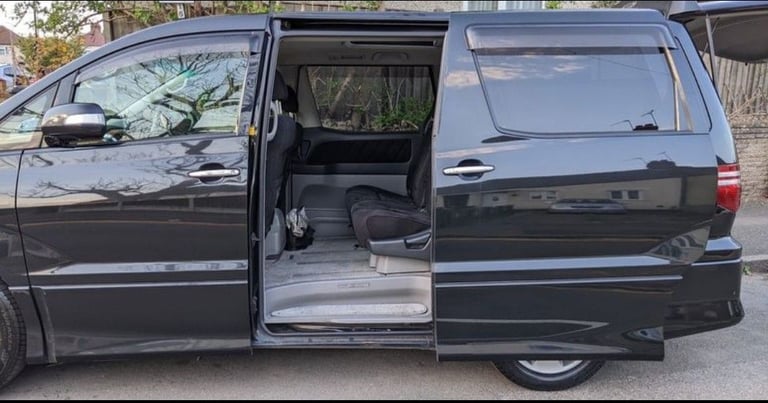 Toyota Alphard 8 Seater, ULEZ Compliant, 88000 Mileage, 2008, 2362 (cc) | Walthamstow | East London
