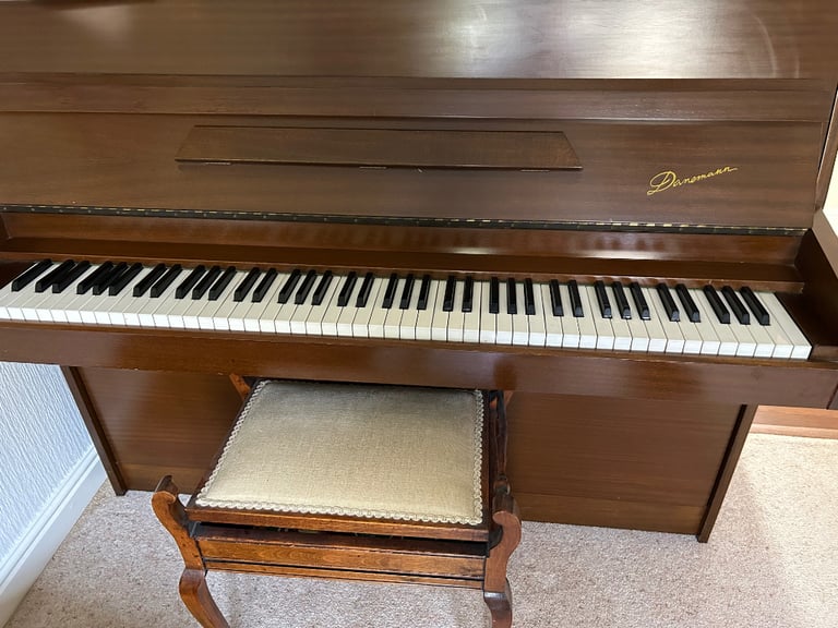 Cheap pianos 2024 for sale