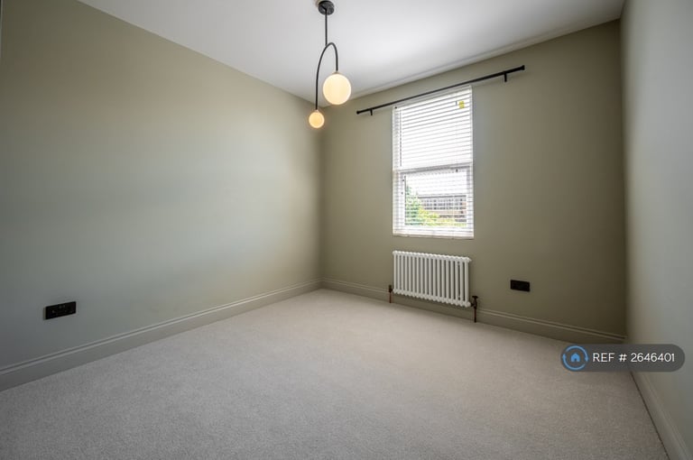 5 bedroom house in St. Andrews Road, Portslade, Brighton, BN41 (5 bed) (#2646401)
