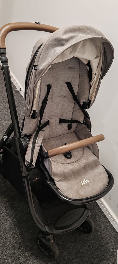 TRIO baby car seat(with ISO fix), baby pram toddler stroller (rain cover included)