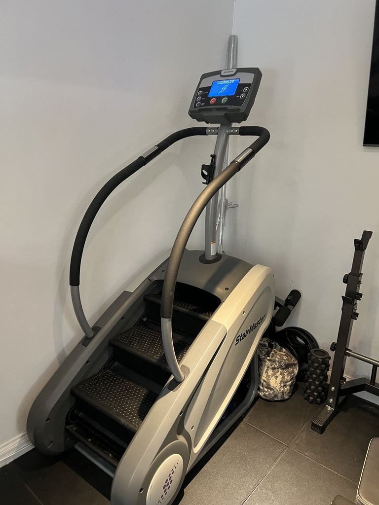 StairMaster StepMill 3 - (SM3) Exercise Machine - as good as new, ideal for home gym
