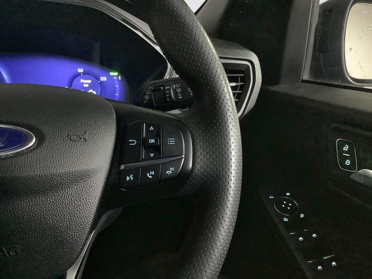 2022 Ford Kuga 2.5 Duratec 14.4kWh ST-Line X Edition SUV 5dr Petrol Plug-in Hybrid CVT Eur HATCHB...