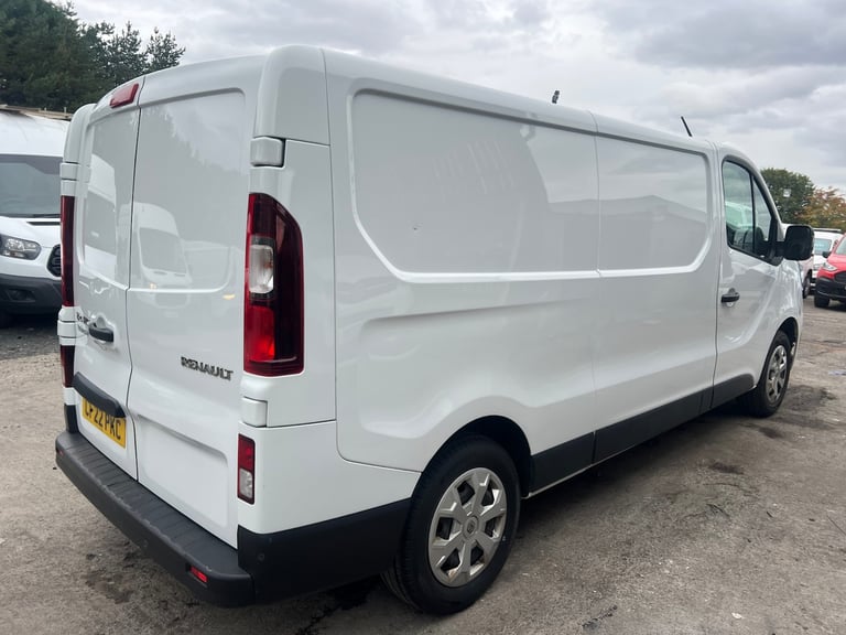 2022 Renault Trafic LL30 Blue dCi 130 Business+ Van PANEL VAN Diesel Manual