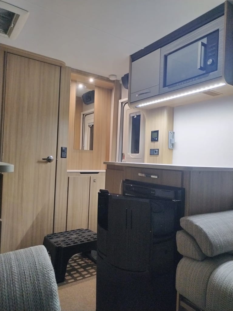 2018 Kimberley Coachman 450 2 berth