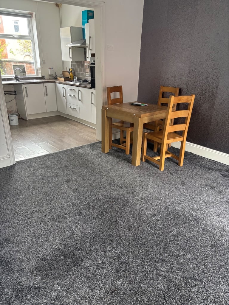 3 bed modern refurbished terrace 