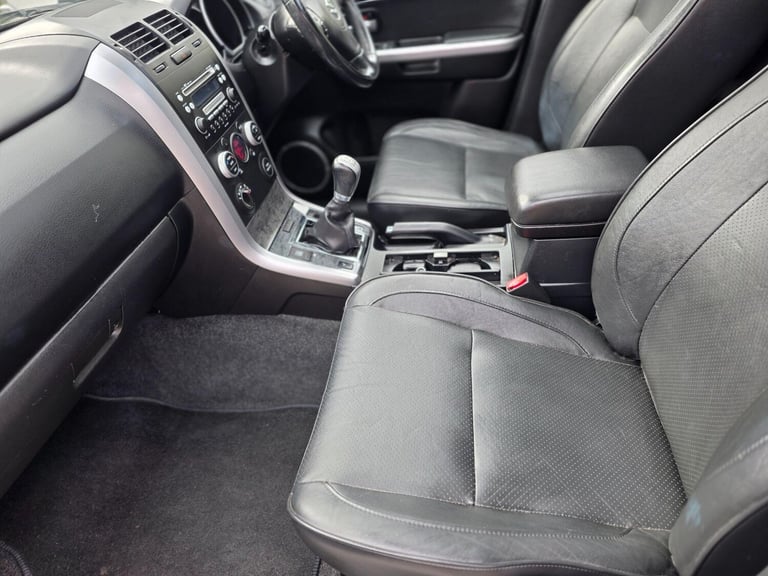 2009 Suzuki Grand Vitara 2.4 VVT SZ5 4WD Euro 4 5dr ESTATE Petrol Manual