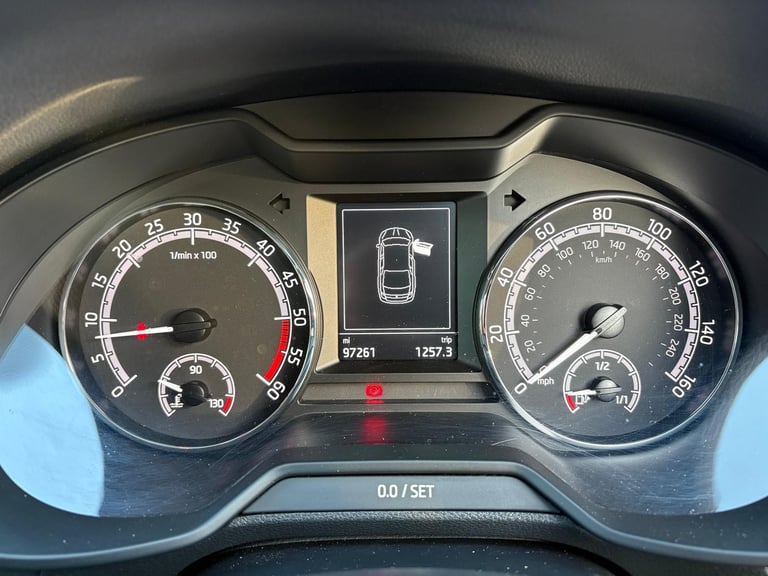 Skoda, OCTAVIA, Hatchback, 2019, Manual, 1598 (cc), 5 doors