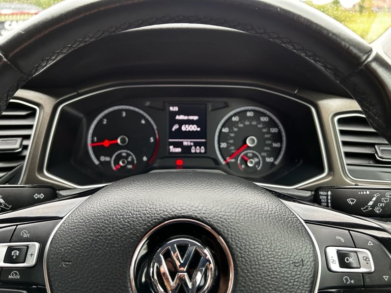 2018 Volkswagen T-Roc 1.6 TDI SE SUV 5dr Diesel Manual Euro 6 (s/s) (115 ps) HATCHBACK Diesel Manual