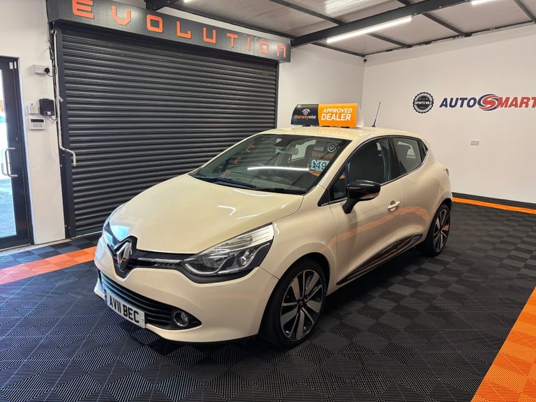 2015 Renault Clio 1.5 dCi 90 Dynamique S MediaNav Energy 5dr HATCHBACK Diesel Manual