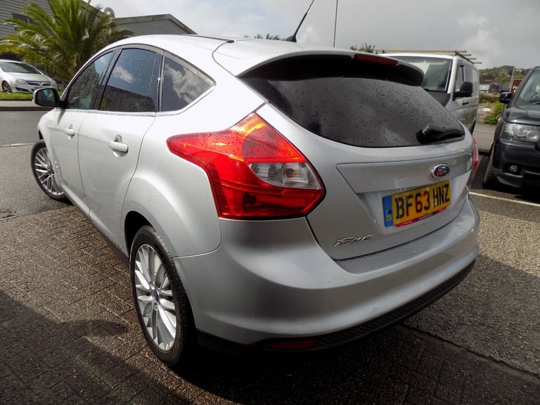 2013 Ford Focus 1.6 Zetec 5dr HATCHBACK Petrol Manual