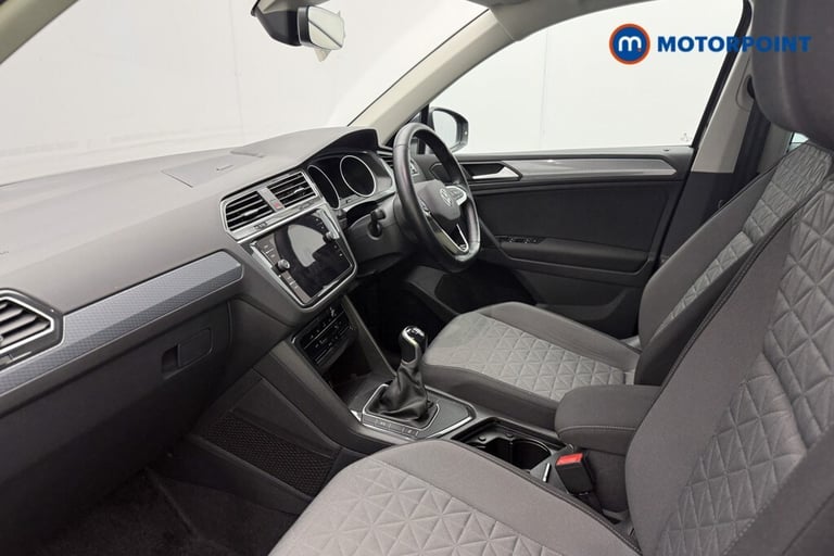 2021 Volkswagen Tiguan 1.5 TSI 150 Life 5dr ESTATE PETROL Manual