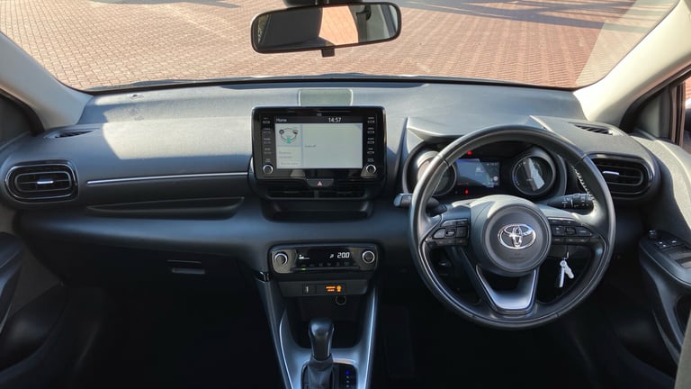2021 Toyota Yaris 1.5 Hybrid Design 5dr CVT HATCHBACK PETROL/ELECTRIC Automatic