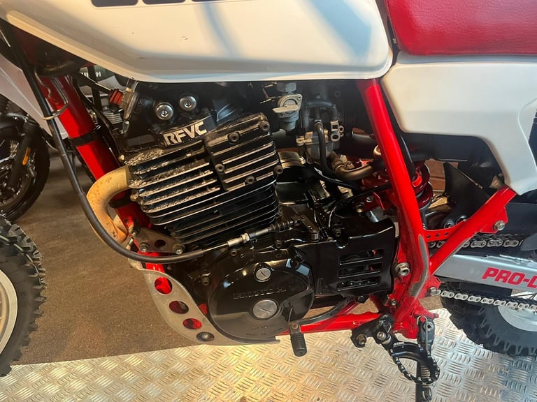1986 HONDA XL 600 R ** CLASSIC ENDURO BIKE ** VINDURO, GREAT CONDITION