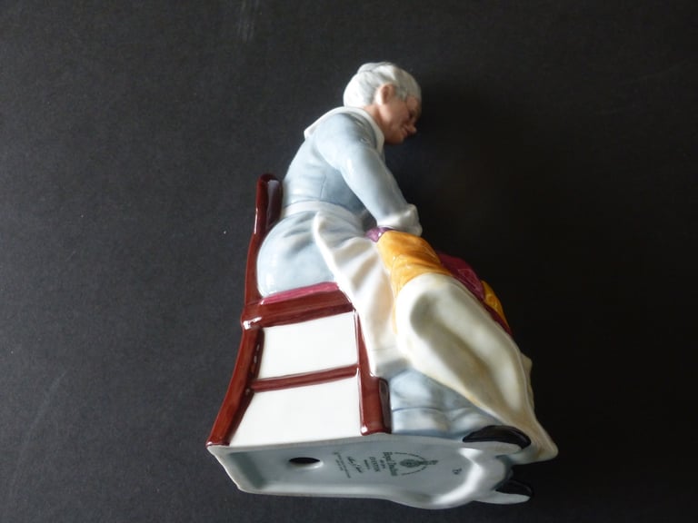 Royal Doulton HN 2814 Eventide Limited 1976