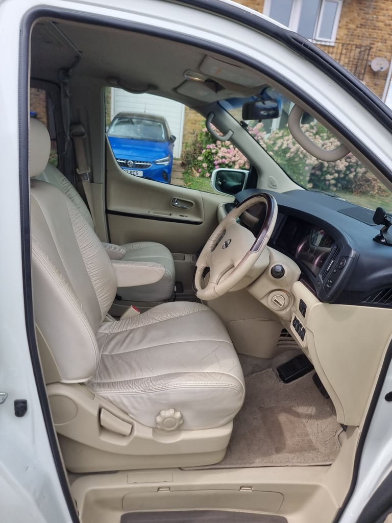 Nissan, 2004, 3498 (cc)