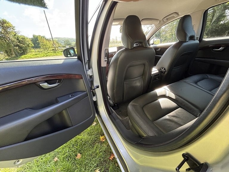 2025 Volvo V70 2.5T [231] SE 5dr Geartronic ESTATE PETROL Automatic