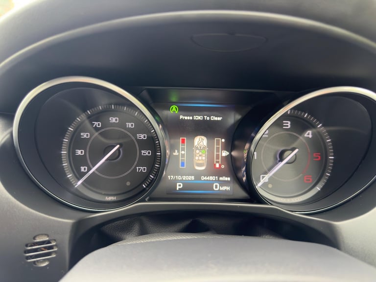 2016 Jaguar XE 2.0d R-Sport Auto Euro 6 (s/s) 4dr SALOON Diesel Automatic