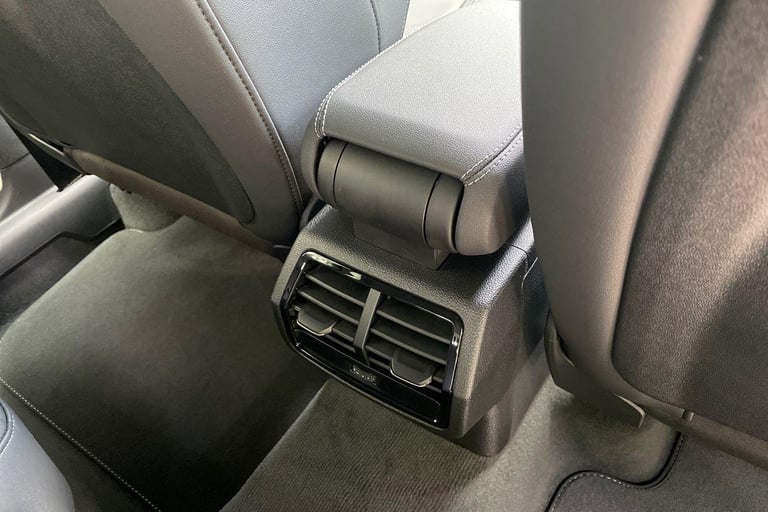 2025 Audi Q3 1.5 TFSI CoD 35 Black Edition SUV 5dr Petrol S Tronic Euro 6 (s/s) (150 ps) ESTATE P...