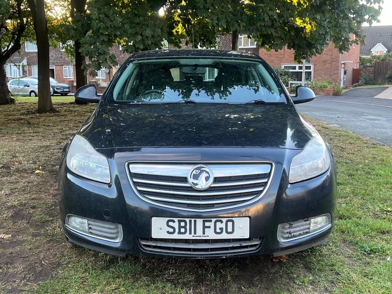 2011 Vauxhall Insignia 1.8i 16V SRi 5dr HATCHBACK Petrol Manual