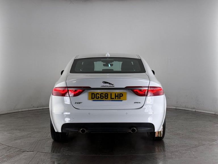 2018 Jaguar XF 2.0i [250] R-Sport 4dr Auto SALOON PETROL Automatic