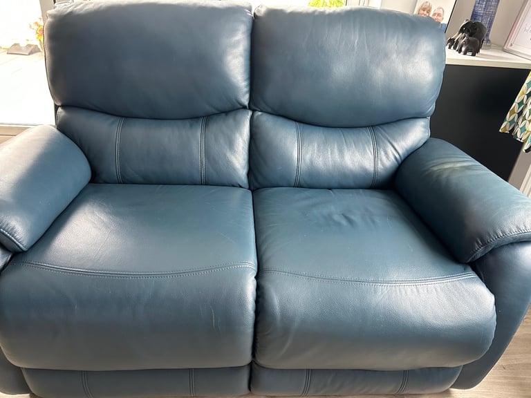 image for Navy blue leather sofa