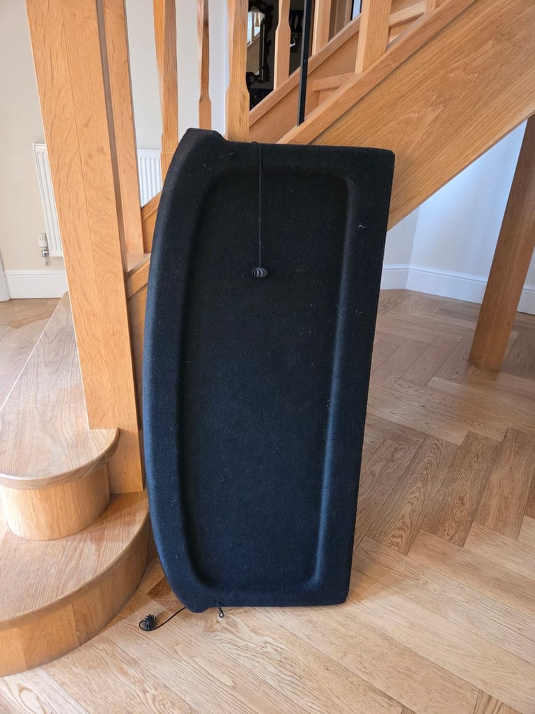 VW GOLF 2015 Parcel Shelf - Great Condition 