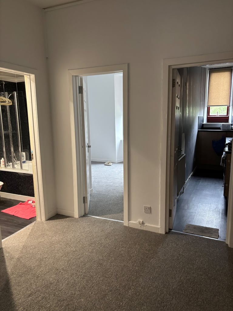 2 bedroom flat g51