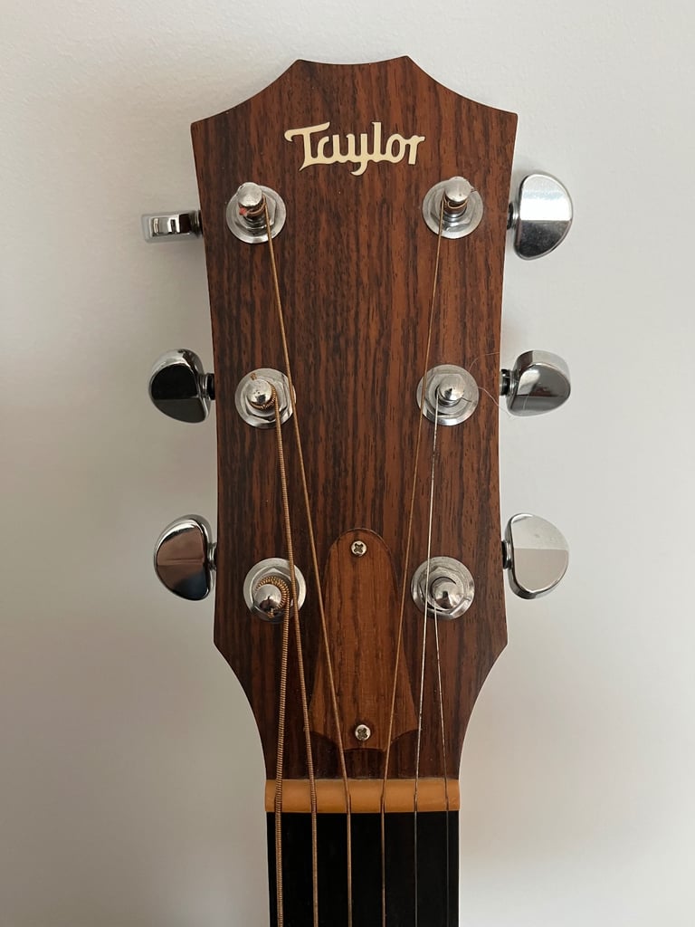 Taylor Guitar 314 CE