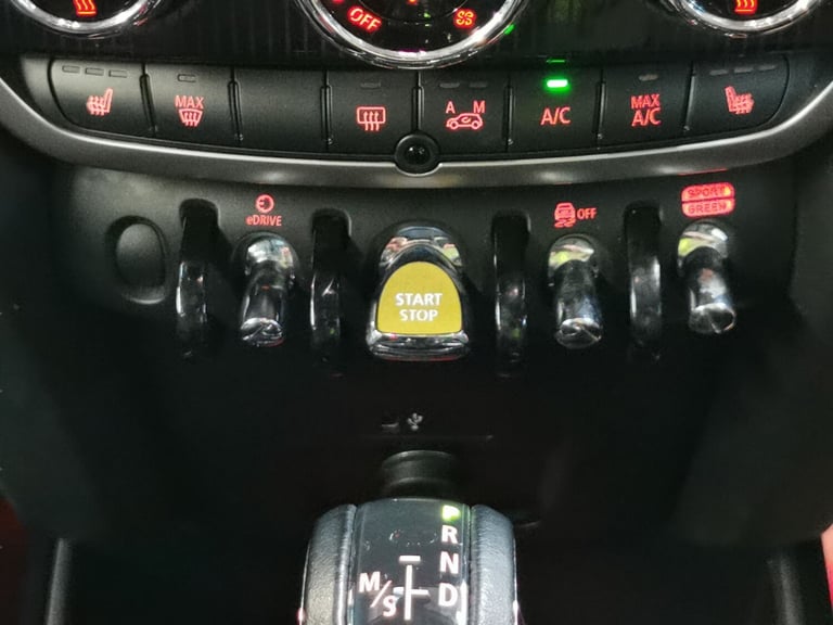 2021 MINI Countryman 1.5 Cooper S E Exclusive ALL4 PHEV 5dr Auto HATCHBACK PETROL/ELECTRIC Automatic