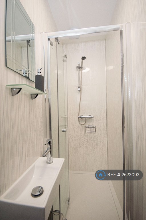 3 bedroom house in Camborne, Camborne, TR14 (3 bed) (#2623093)