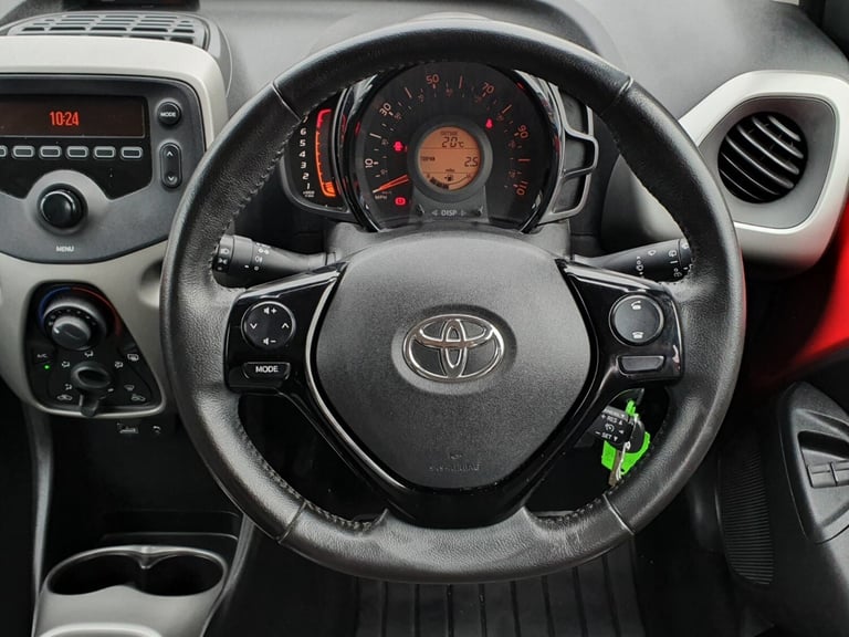 2017 Toyota AYGO 1.0 VVT-i X-Play 5dr Hatchback Petrol Manual