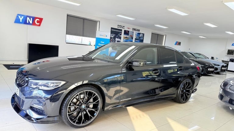 2020 BMW 3 Series 2.0 330e 12kWh M Sport Auto Euro 6 (s/s) 4dr Saloon PETROL/ELECTRIC Automatic