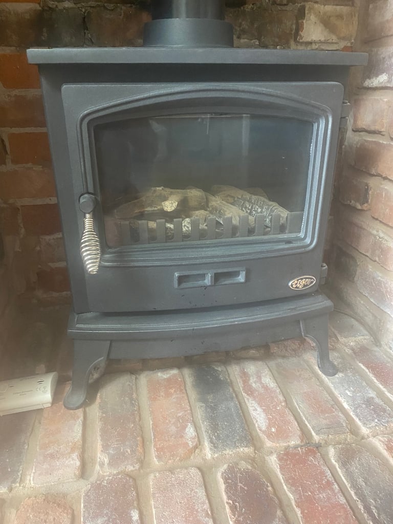 Log burner 
