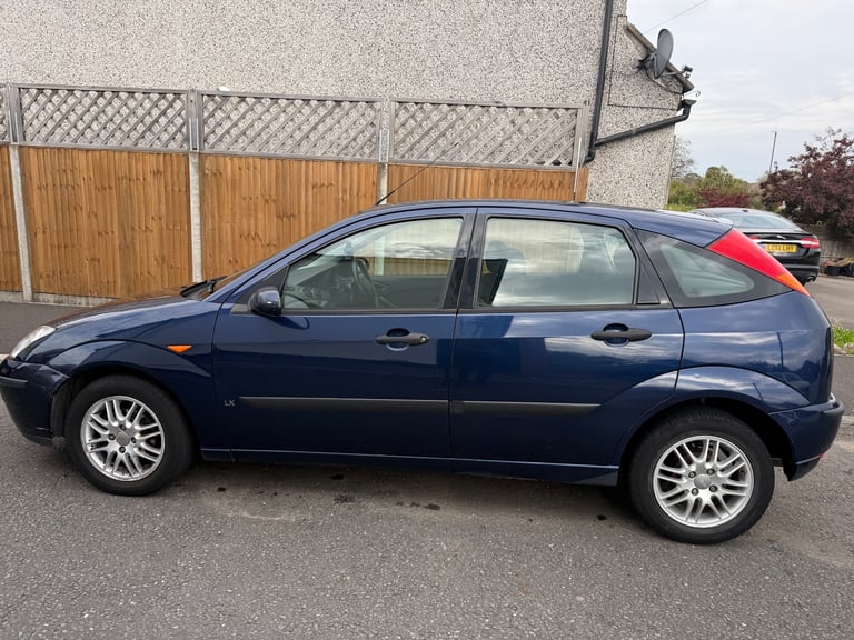 Ford, FOCUS, Hatchback, 2004, Manual, 1596 (cc), 5 doors