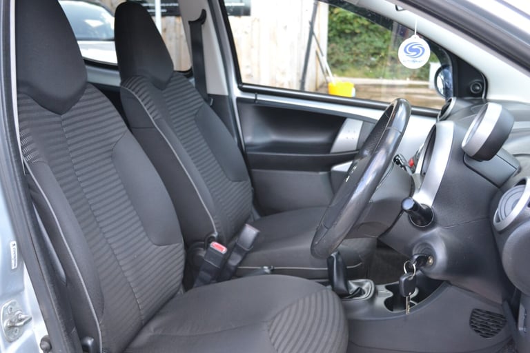 2013 Peugeot 107 1.0 Allure 5dr HATCHBACK Petrol Manual