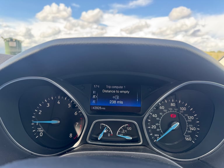 2018 Ford Focus 1.0 EcoBoost 125 Zetec Edition 5dr HATCHBACK Petrol Manual