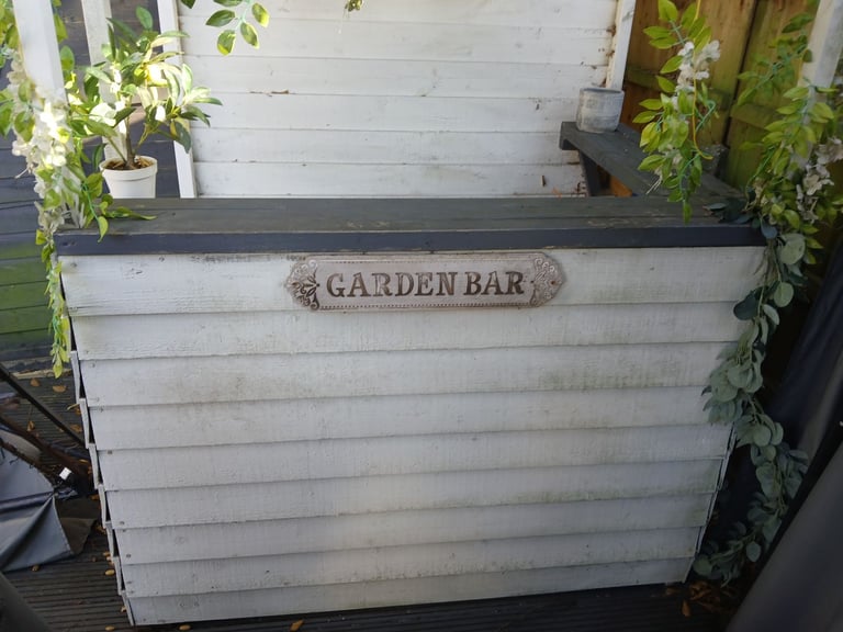 image for Inddor or outdoor bar