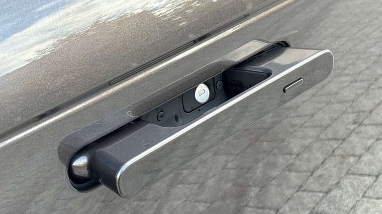 2024 Land Rover Range Rover 3.0 P460e Autobiography 4dr Auto ESTATE PETROL/ELECTRIC Automatic