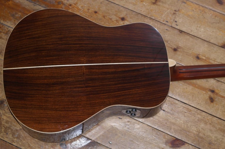 Yamaha LL TA Transacoustic dreadnought electro acoustic with rigid Yamaha gig bag