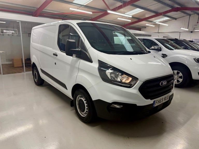 2020 69 FORD TRANSIT CUSTOM 2.0 260 ECOBLUE LEADER L1 SWB EURO 6 * 18,934 AIR CO